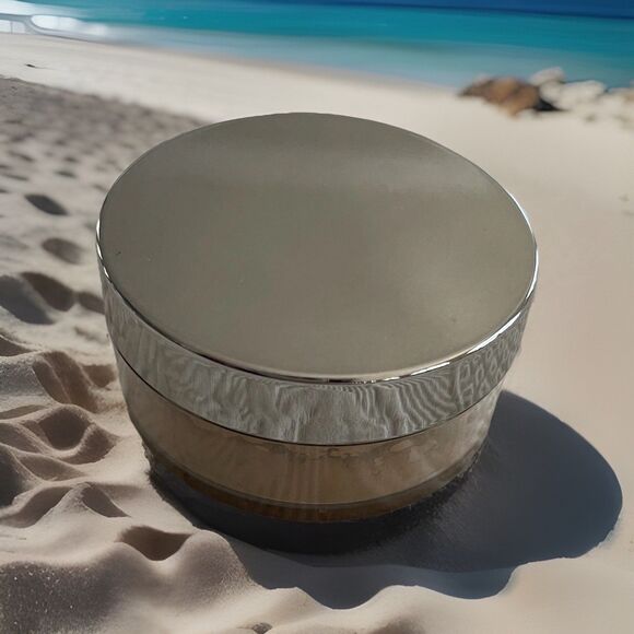 Mary Kay Mineral Powder Foundation Beige 2 TB04 New Old Stock .28 oz No Box - Picture 1 of 3